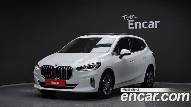 BMW 2 Series Active Tourer 2023 — Photo 18/20
