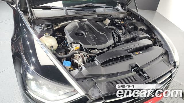 Hyundai Sonata Hybrid 2019 — Şəkil 13/20