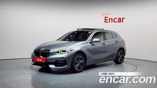 BMW 1 Series 2023 — Şəkil 1/20