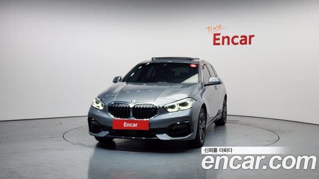 BMW 1 Series 2023 — Şəkil 3/20
