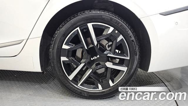Kia K8 2024 — ფოტო 4/20