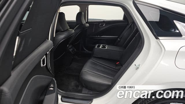 Kia K8 2024 — ფოტო 11/20