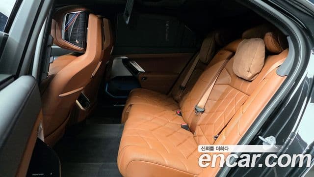 BMW 7 Series 2025 — Şəkil 12/20