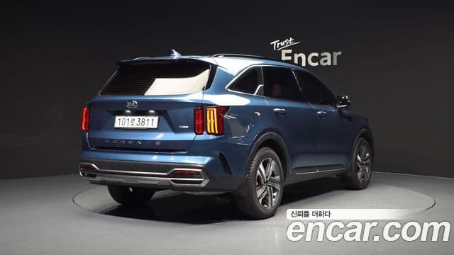 Kia Sorento 2020 — Фото 1/20