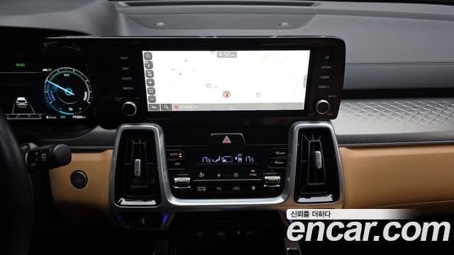 Kia Sorento 2020 — Фото 14/20