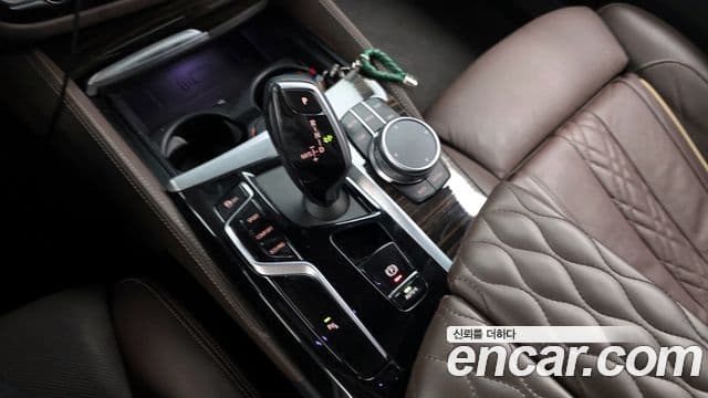 BMW 5 Series 2022 — Photo 20/20