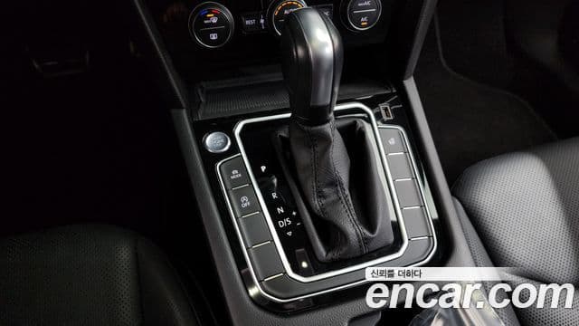 Volkswagen Arteon 2020 — Şəkil 7/20
