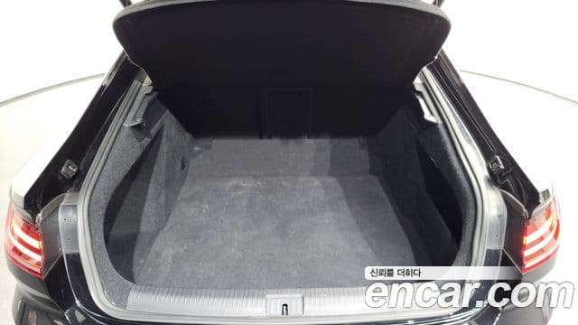 Volkswagen Arteon 2020 — Şəkil 13/20