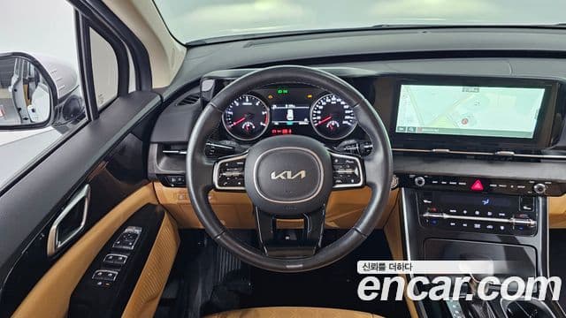 Kia Carnival 2023 — ფოტო 12/20
