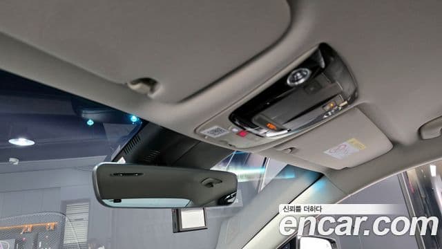 Kia K8 2022 — Şəkil 19/20