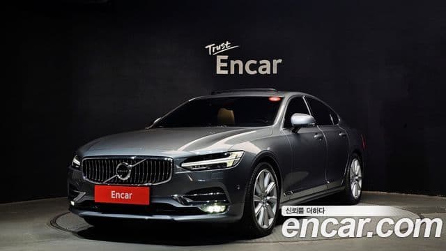 Volvo S90 2018 — Şəkil 1/20
