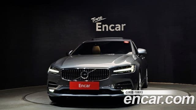 Volvo S90 2018 — Şəkil 3/20
