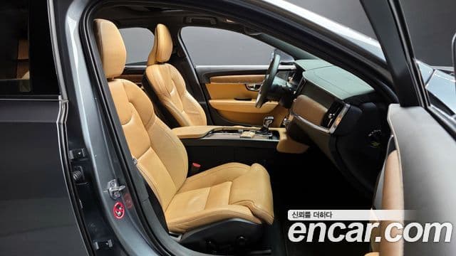 Volvo S90 2018 — Şəkil 10/20