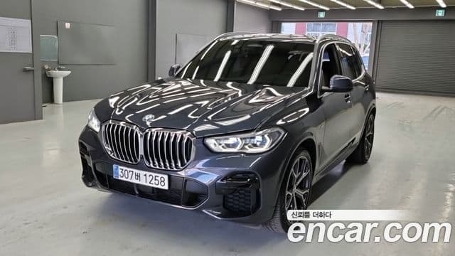 BMW X5 2022 — ფოტო 2/17