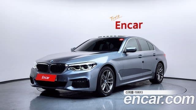 BMW 5 Series 2019 — Фото 10/20