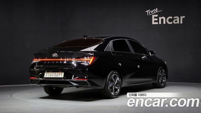 Hyundai Avante 2020 — ფოტო 2/20