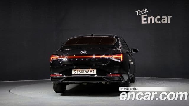 Hyundai Avante 2020 — ფოტო 4/20