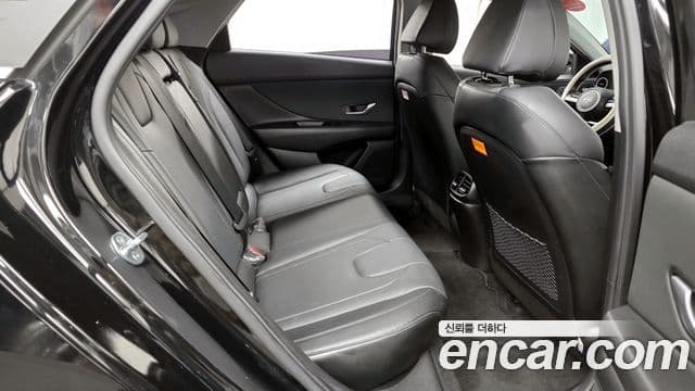 Hyundai Avante 2020 — ფოტო 12/20