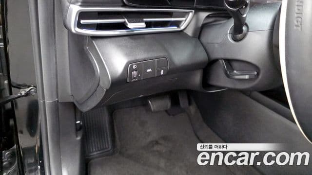 Hyundai Avante 2020 — ფოტო 18/20
