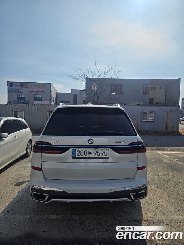BMW X7 2025 — ფოტო 3/16