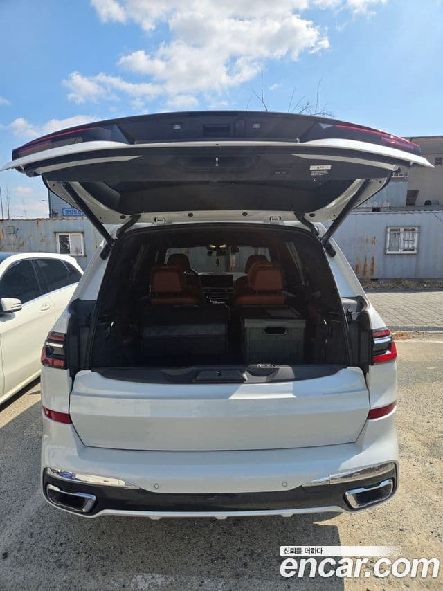 BMW X7 2025 — фото 5 из 16