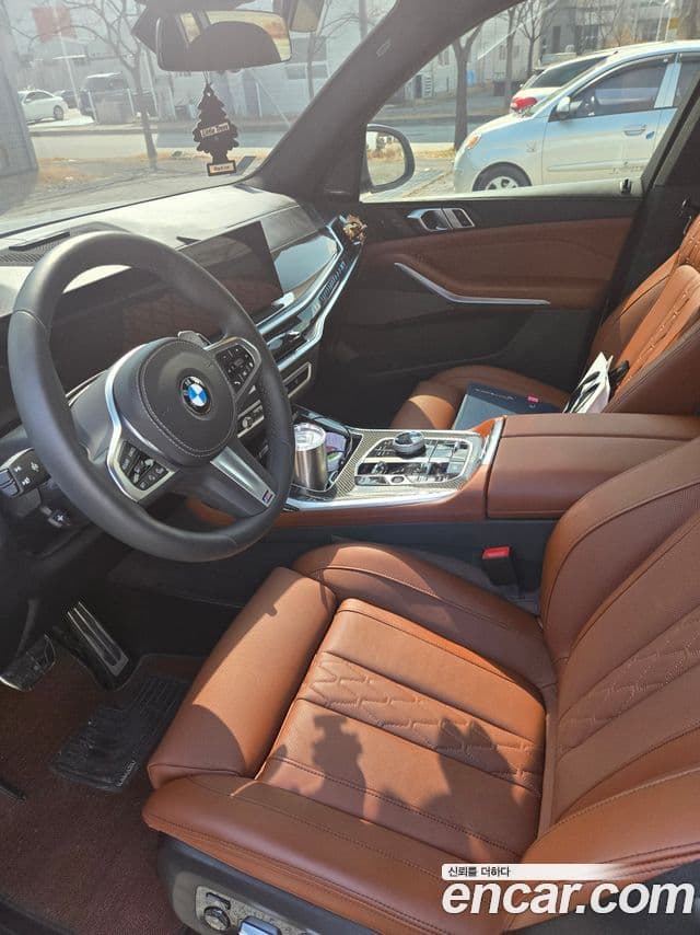 BMW X7 2025 — ფოტო 6/16