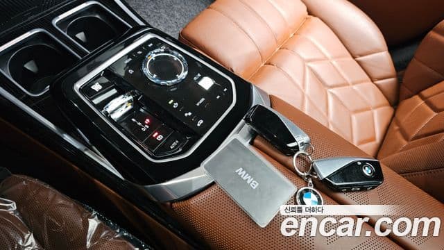 BMW 7 Series 2025 — фото 9 из 20