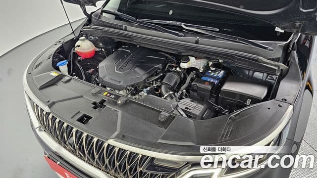 Kia Carnival 2023 — Фото 6/20
