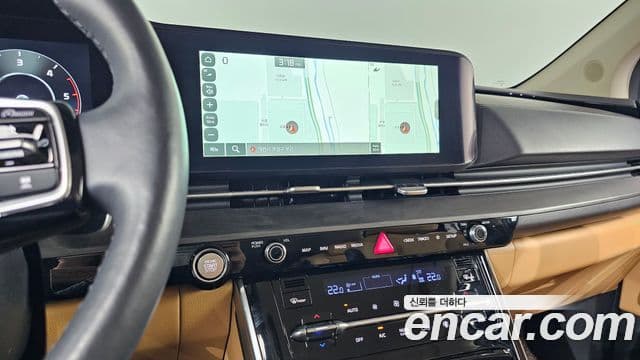 Kia Carnival 2023 — Фото 16/20