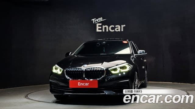 BMW 1 Series 2021 — Şəkil 3/20