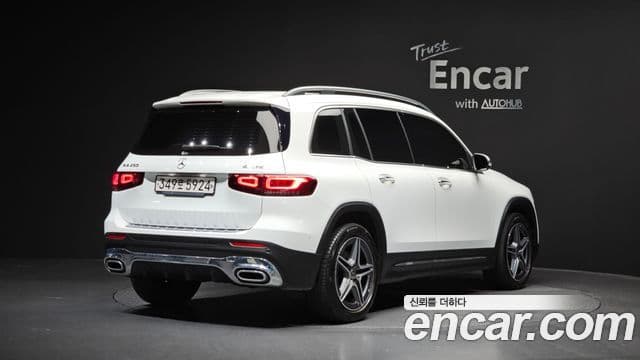 Mercedes-Benz GLB-Class 2020 — Фото 2/20