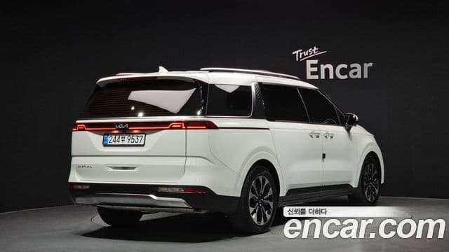 Kia Carnival 2022 — Şəkil 2/20