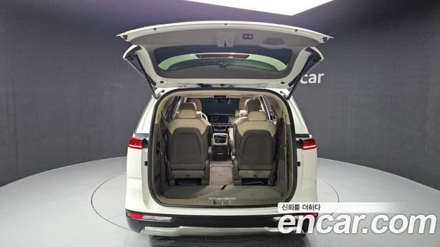Kia Carnival 2022 — Şəkil 20/20