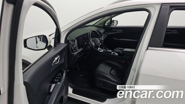 Kia Sportage 2022 — ფოტო 10/20