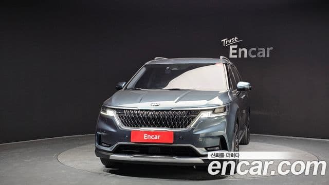 Kia Carnival 2021 — ფოტო 3/20