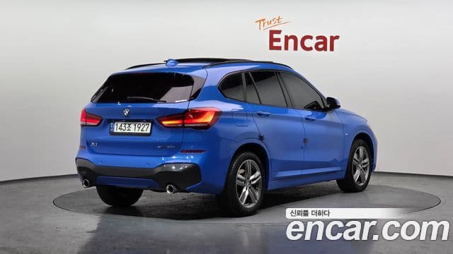BMW X1 2021 — Şəkil 1/20