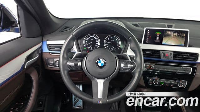 BMW X1 2021 — Şəkil 12/20