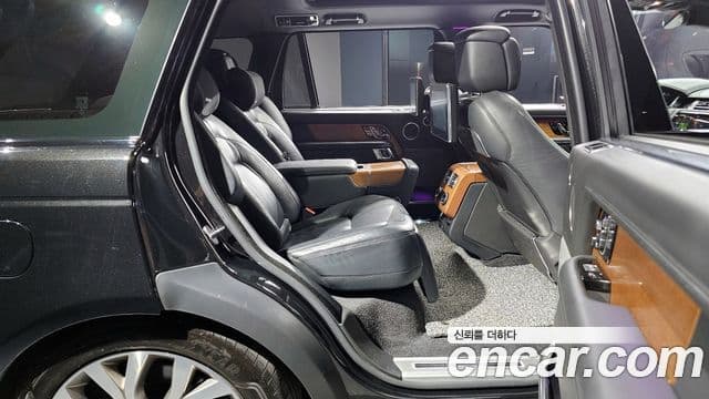 Land Rover Range Rover 2018 — Şəkil 16/20