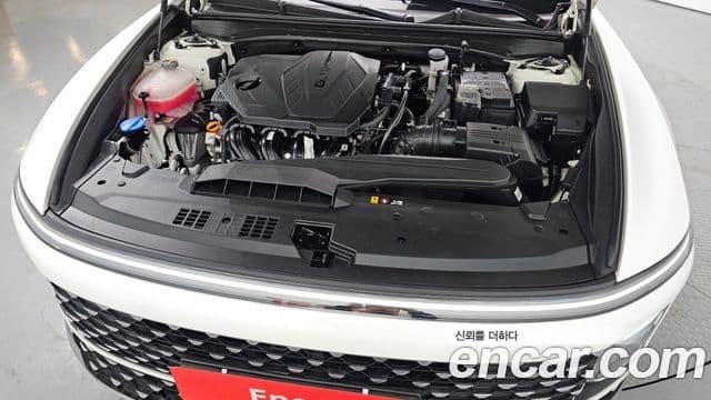 Hyundai Grandeur 2022 — ფოტო 6/20
