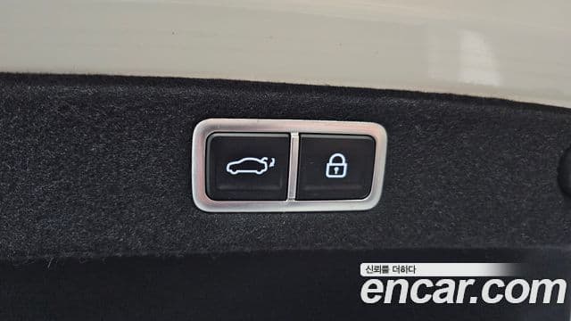Hyundai Grandeur 2022 — ფოტო 20/20