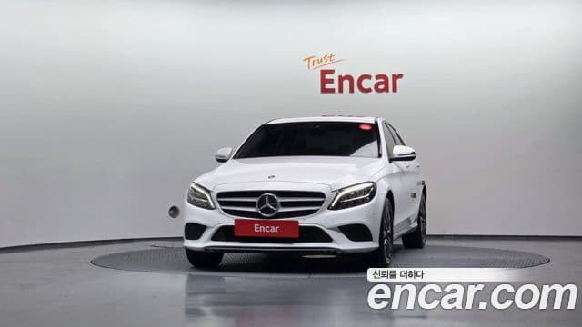 Mercedes-Benz C-Class 2020 — Şəkil 17/20