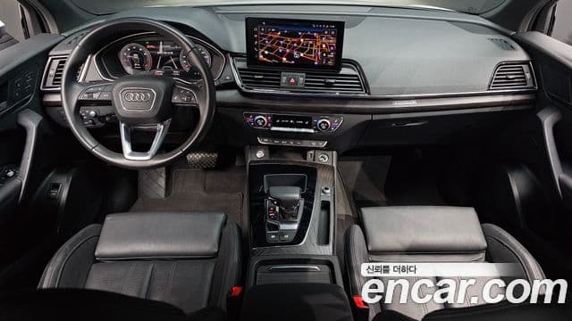 Audi Q5 2023 — ფოტო 18/20