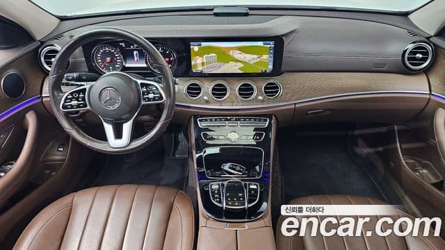 Mercedes-Benz E-Class 2019 — Şəkil 7/20