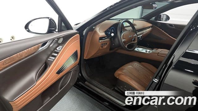 Genesis Electrified G80 2022 — Şəkil 10/20