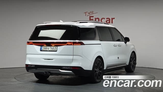 Kia Carnival 2021 — Şəkil 2/20