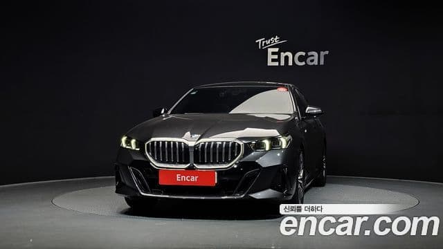 BMW 5 Series 2024 — Şəkil 2/20
