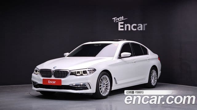 BMW 5 Series 2019 — Şəkil 1/20