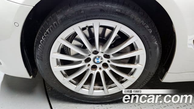 BMW 5 Series 2019 — Şəkil 5/20