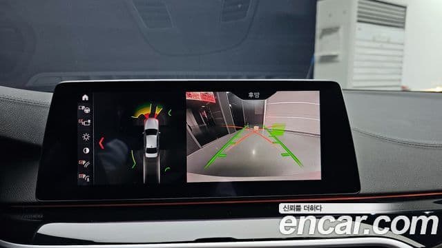 BMW 5 Series 2019 — Şəkil 15/20