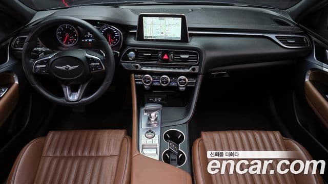 Genesis G70 2019 — ფოტო 7/20